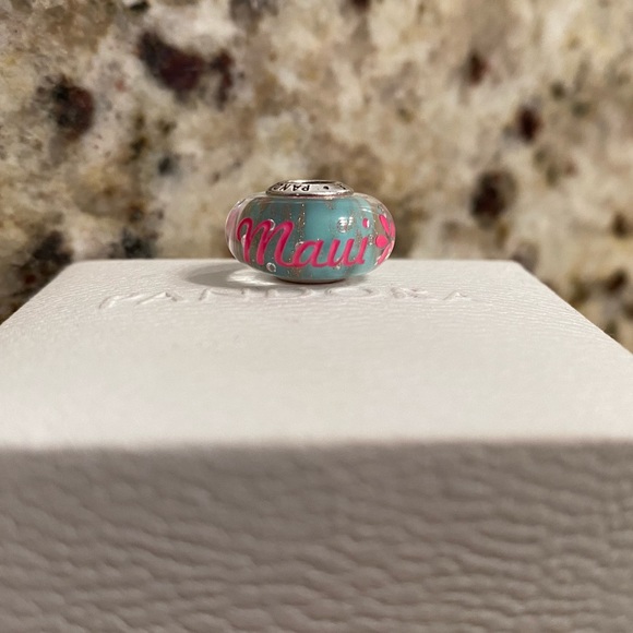 Pandora Hawaii Exclusive Maui Flower Murano Charm